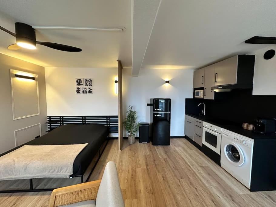 Charmant Studio Neuf, Hypercentre, Parking, Balcon Strazburg Dış mekan fotoğraf